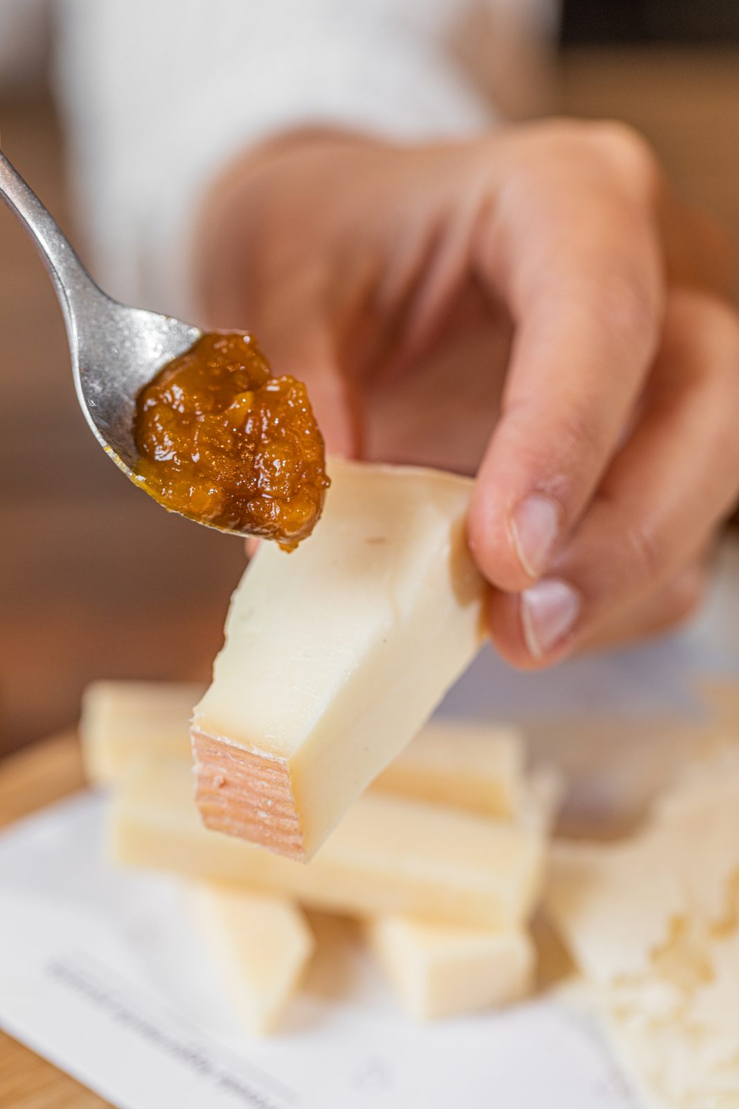 Formaggio del pavese con confettura